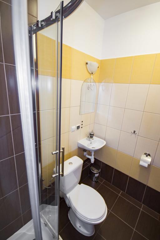 Royal House Bed & Breakfast Gdańsk Rom bilde